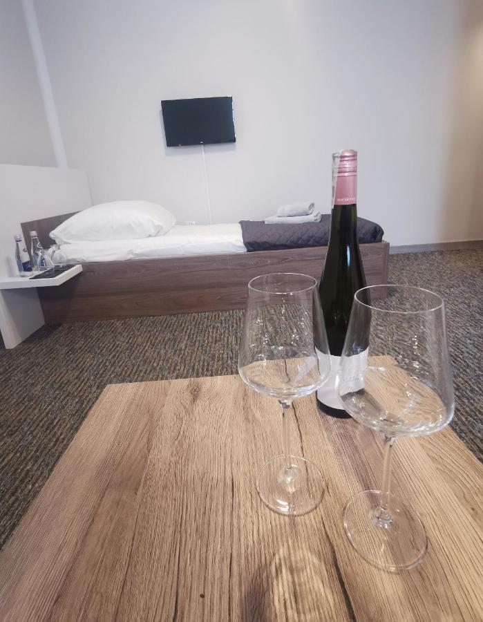 Loft Aparthotel Złocieniec Eksteriør bilde